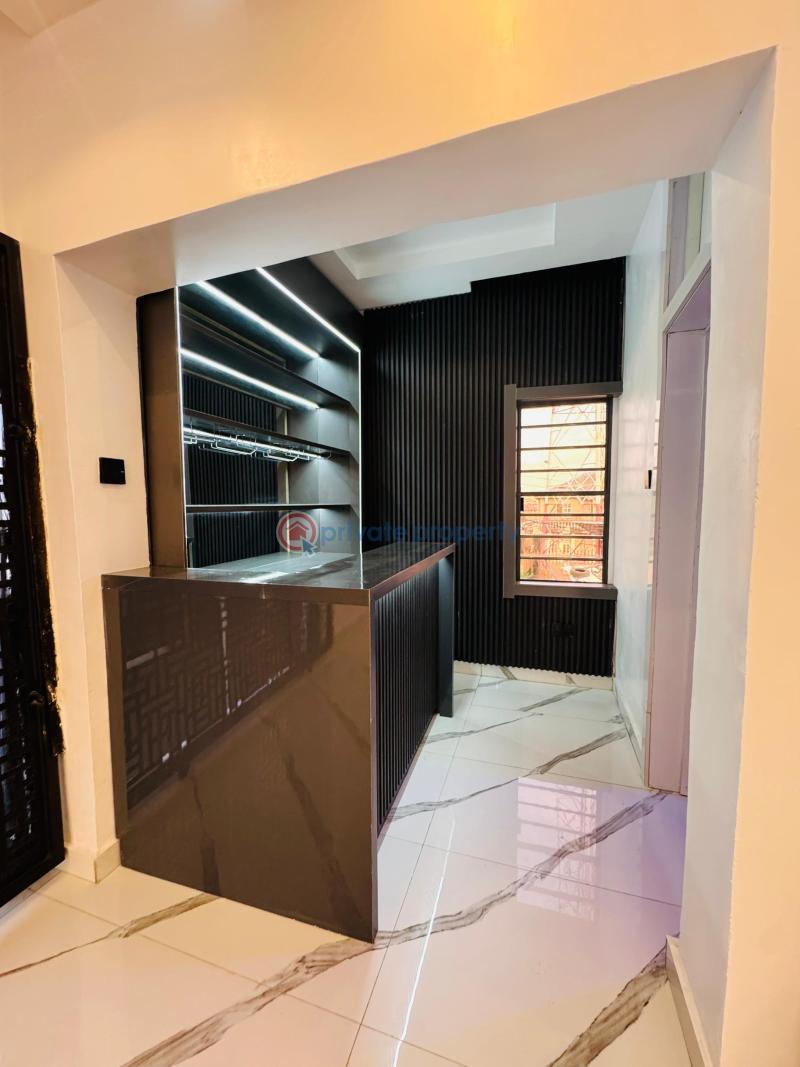 4 bedroom Detached Duplex For Sale : Igando Alimosho, Lagos Nigeria Alimosho Lagos - 5