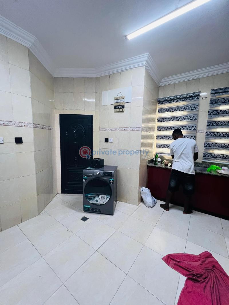 4 bedroom Terraced Duplex For Rent Chief Yesufu Abiodun Road Oniru Oniru Victoria Island Lagos - 11