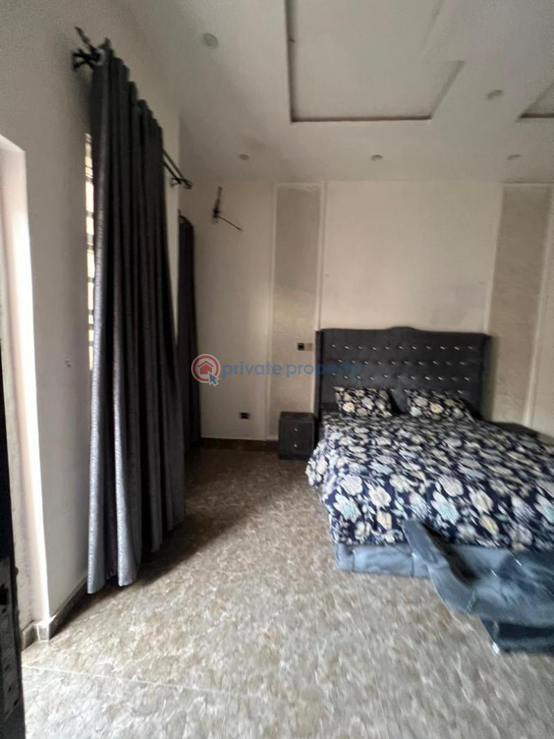 4 bedroom Terraced Duplex For Sale Chevron Drive Lekki Lagos - 17