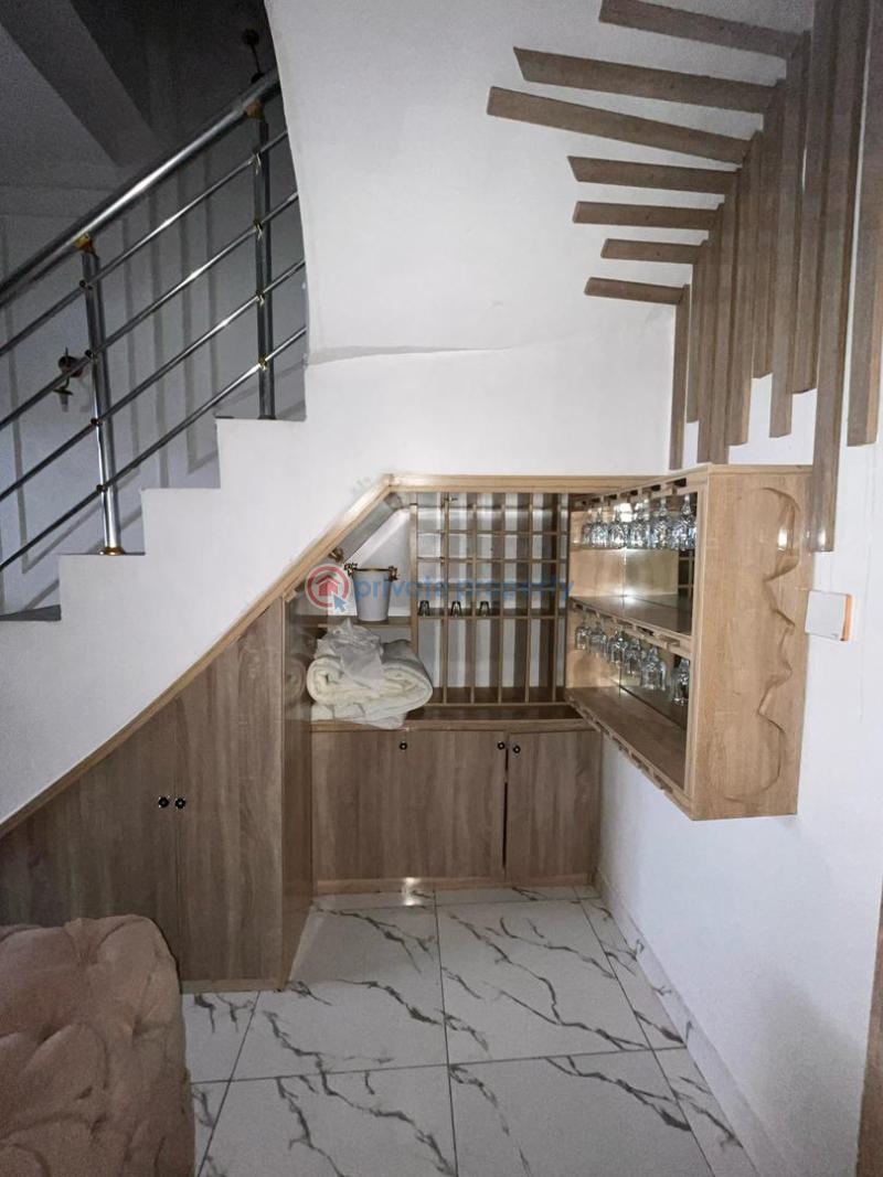 4 bedroom Terraced Duplex For Rent Ikota Lekki Lagos - 4