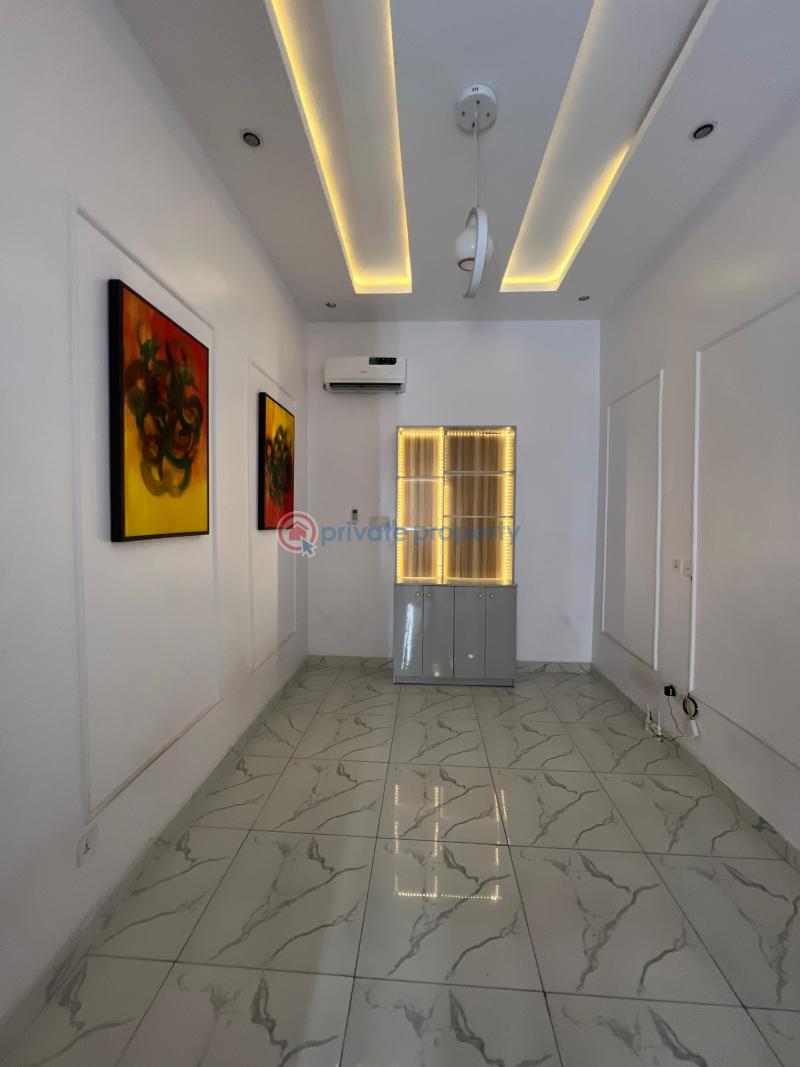 4 bedroom Terrace For Rent Orchid Road Along Lekki Expressway Lagos - 3