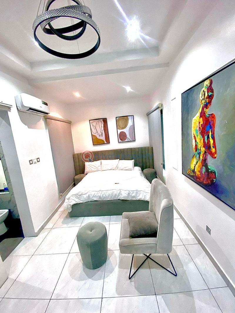 4 bedroom House For Rent Lekki Phase 1 Lagos - 5