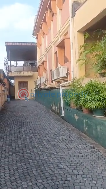 4 bedroom Semi detached Duplex For Rent Dolphin Estate Ikoyi Lagos - 12
