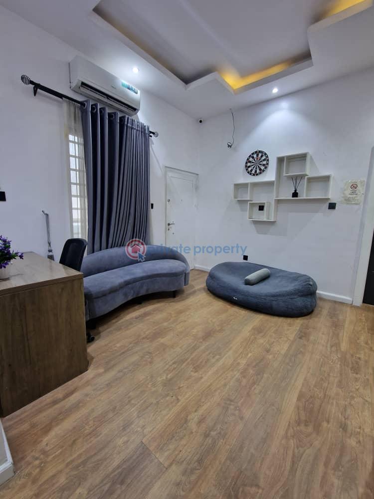 4 bedroom Semi detached Duplex For Rent Secured Estate Osapa Lekki Lagos - 3