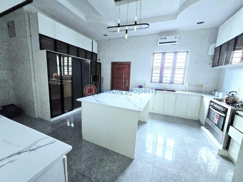 5 bedroom Detached Duplex For Sale Lakeview Estate Chevron Drive Lekki Lagos - 8