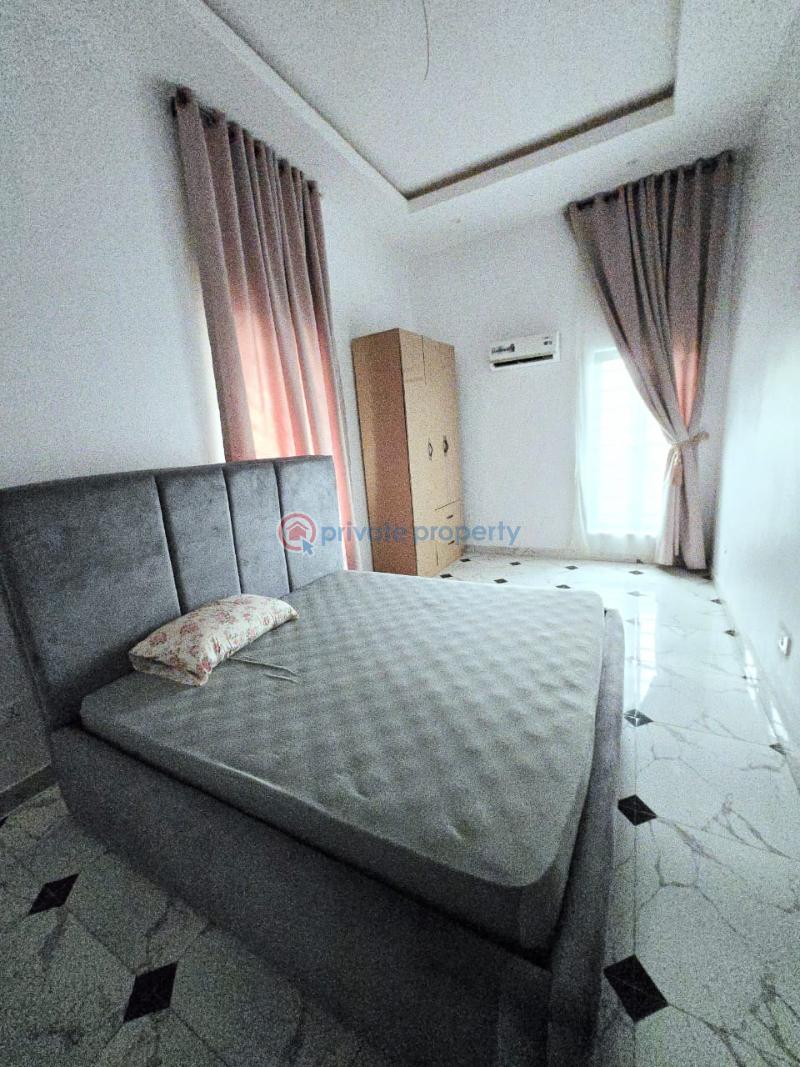 5 bedroom Detached Duplex For Sale Lakeview Estate Chevron Drive Lekki Lagos - 4