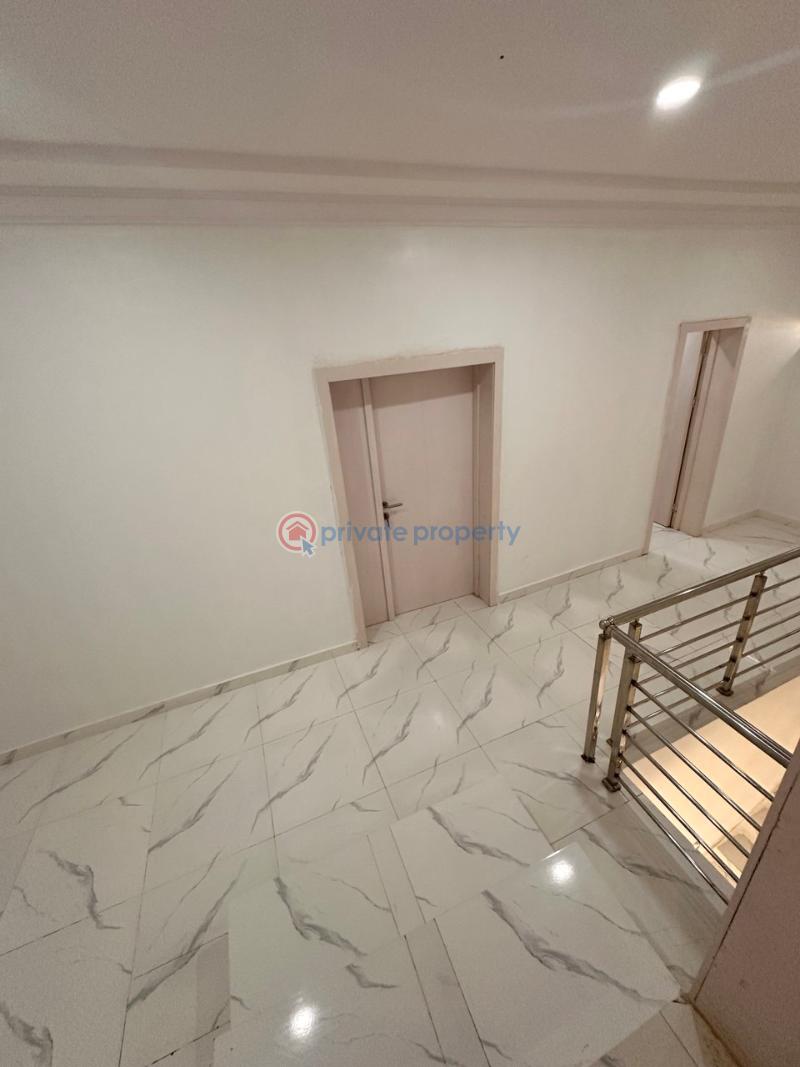 5 bedroom Block Of Flats For Sale Treasure Park Shimawa (golf And Estate) Magboro Lagos Extension Ogun - 9