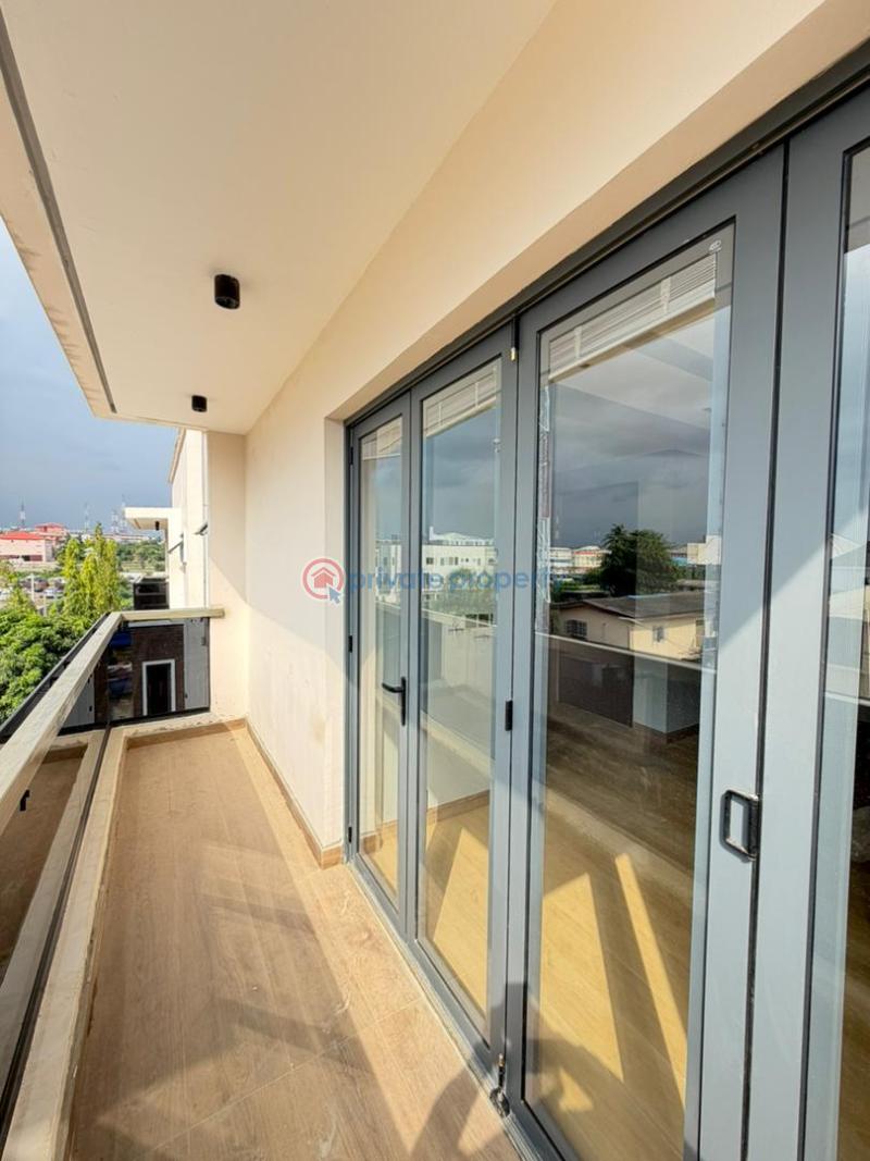 5 bedroom Detached Duplex For Sale Opebi Ikeja Lagos - 4