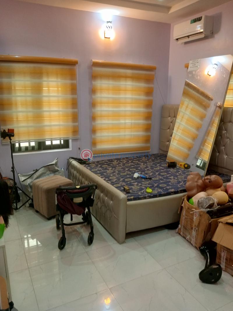 5 bedroom Penthouse For Sale Seman Metropolis Estate Lugbe Abuja Phase 4  - 12