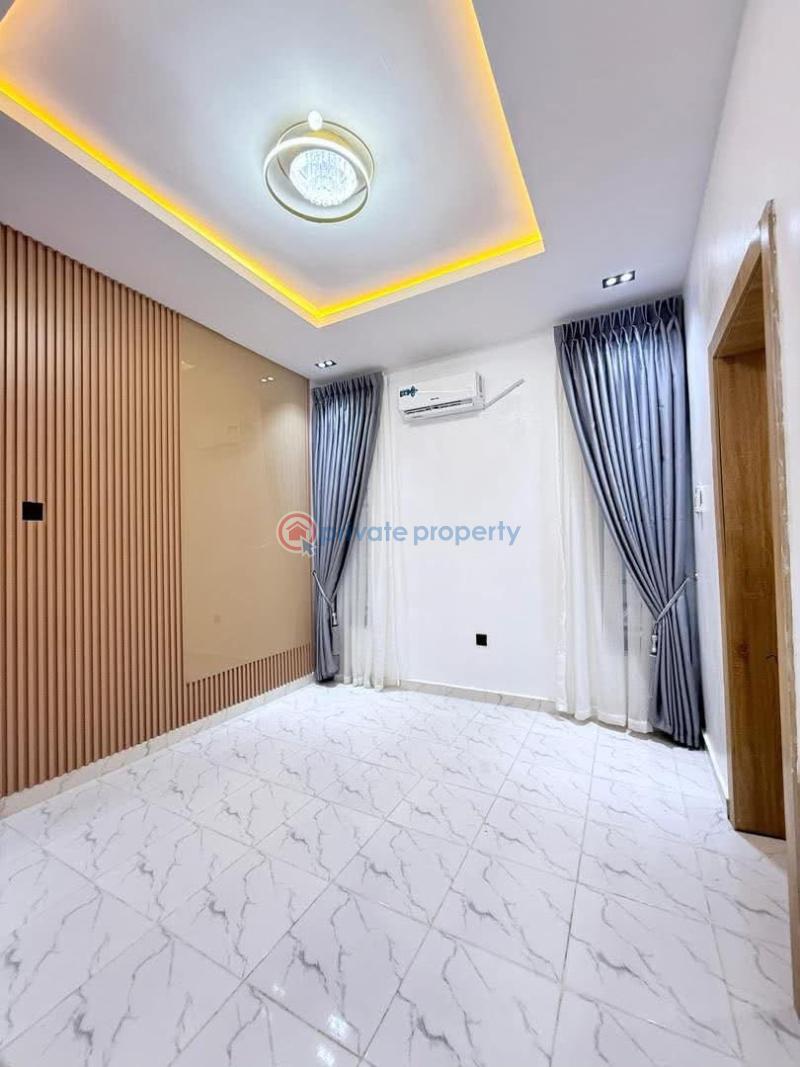 6 bedroom Duplex For Sale Gowon Estate Alimosho Lagos - 18
