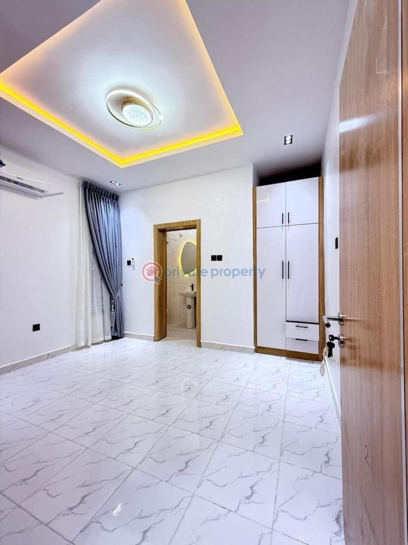6 bedroom Duplex For Sale Gowon Estate Alimosho Lagos - 9