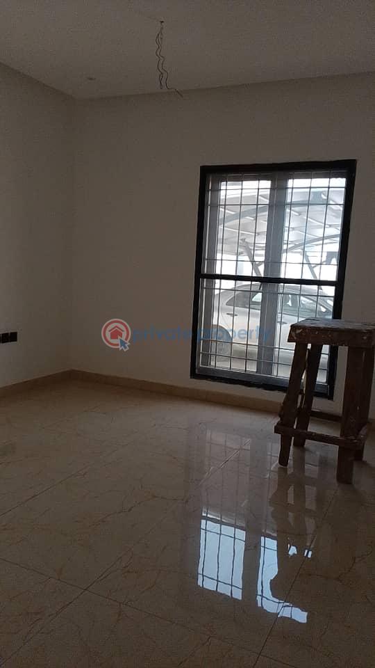 7 bedroom Duplex For Sale Nadir El Rufia Guzape Abuja Phase 1  - 4