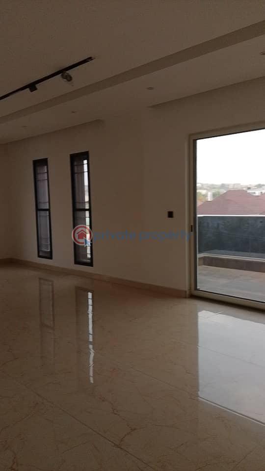 7 bedroom Duplex For Sale Nadir El Rufia Guzape Abuja Phase 1  - 44