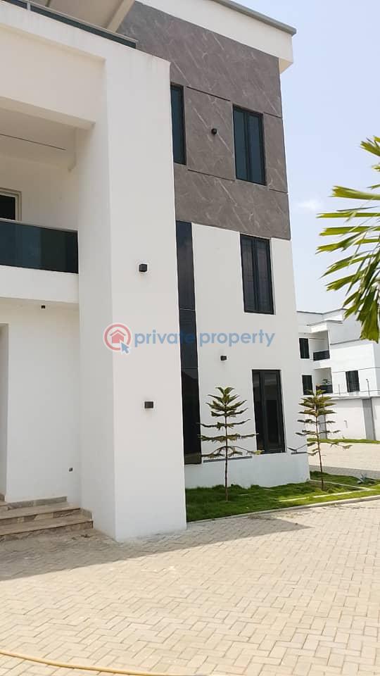 7 bedroom Duplex For Sale Nadir El Rufia Guzape Abuja Phase 1  - 24