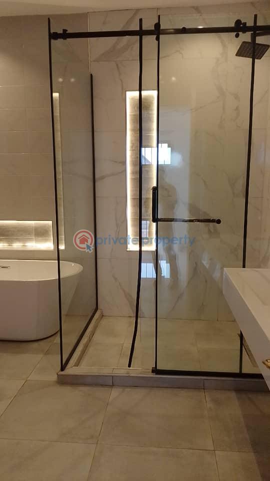 7 bedroom Duplex For Sale Nadir El Rufia Guzape Abuja Phase 1  - 37