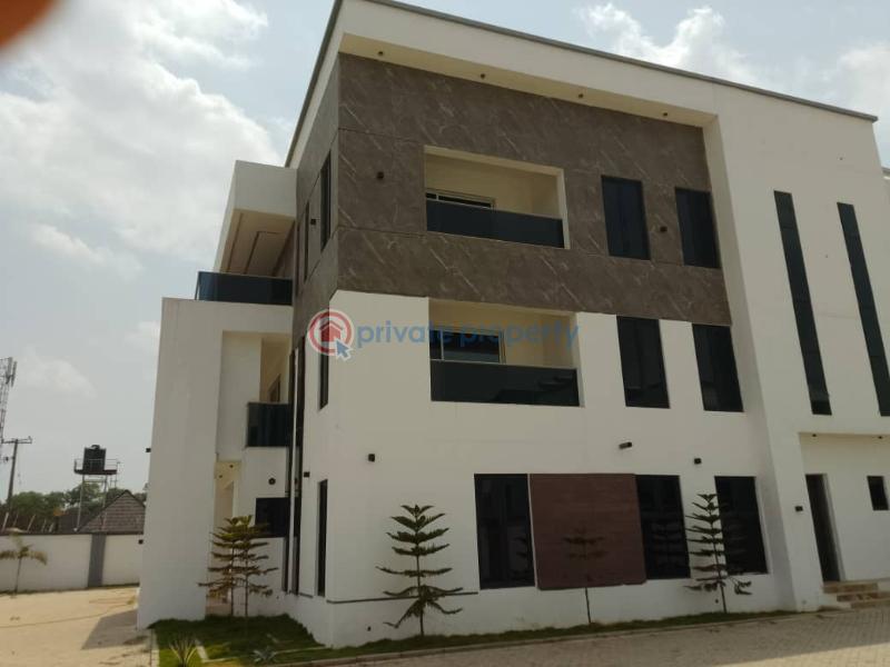 7 bedroom Duplex For Sale Nadir El Rufia Guzape Abuja Phase 1  - 40