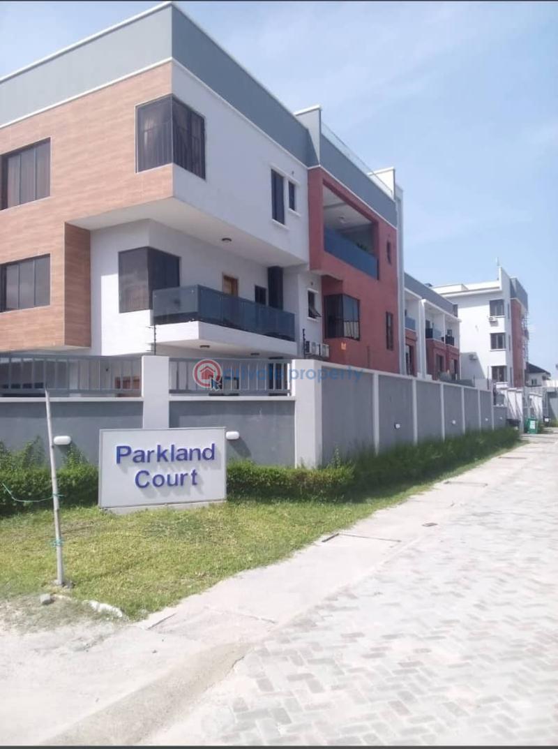 3 bedroom Block Of Flats For Rent Still Water Ap Filing Station By Chissco Bus Stop Ikate Ikate Elegushi Lekki Lagos - 0