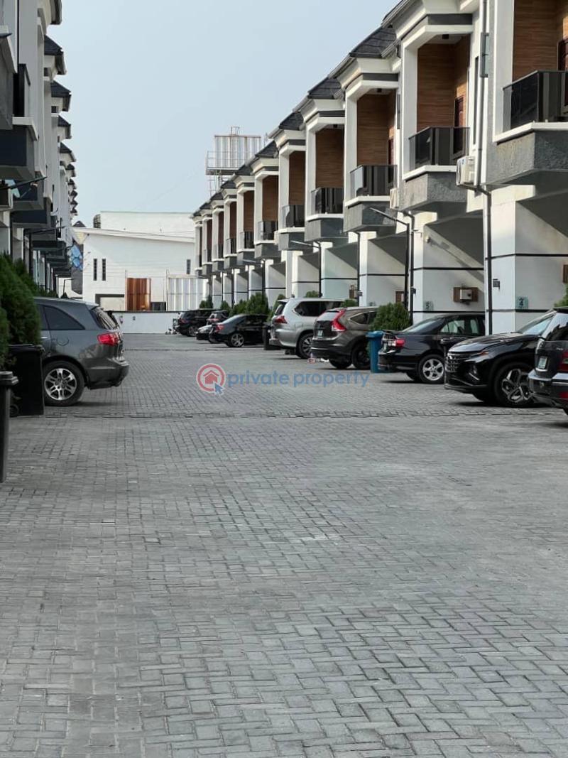 1 bedroom Mini Flat For Rent Royal Pine Estate Gate3 Orchid Road Lekki Lagos - 3