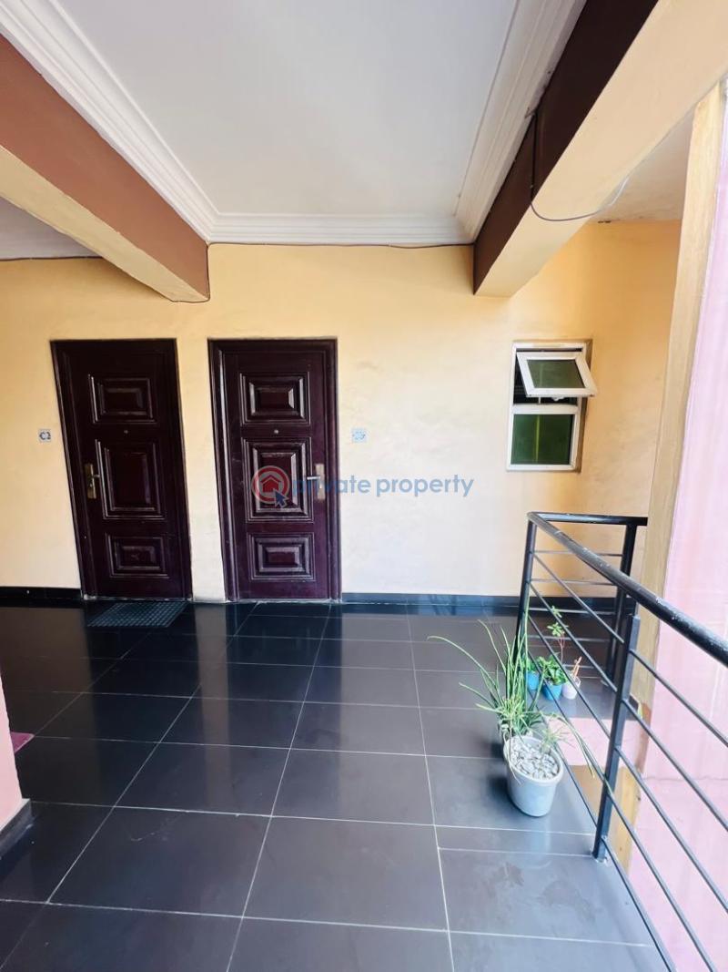 2 bedroom Block Of Flats Short let Ologolo Lekki Lagos - 1
