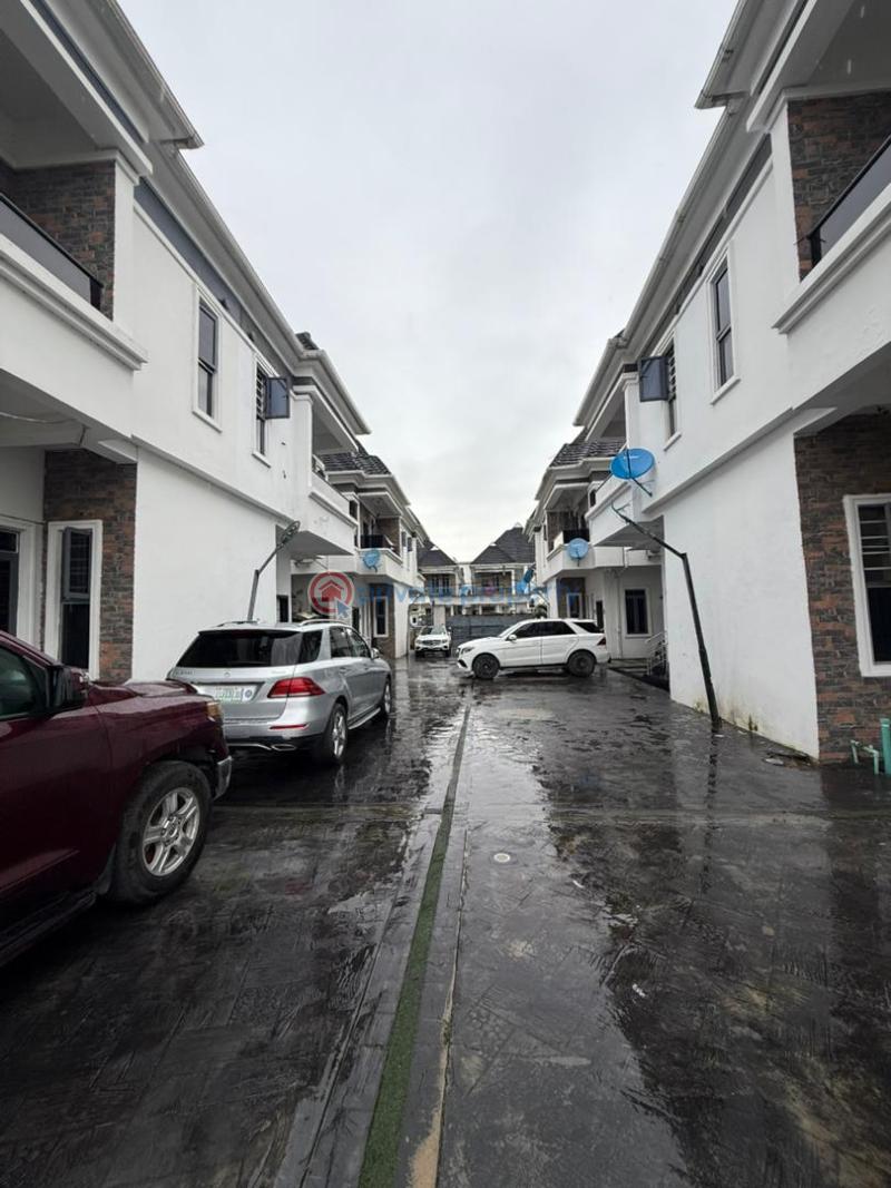 4 bedroom Terraced Duplex For Rent Ikota Lekki Lagos - 7