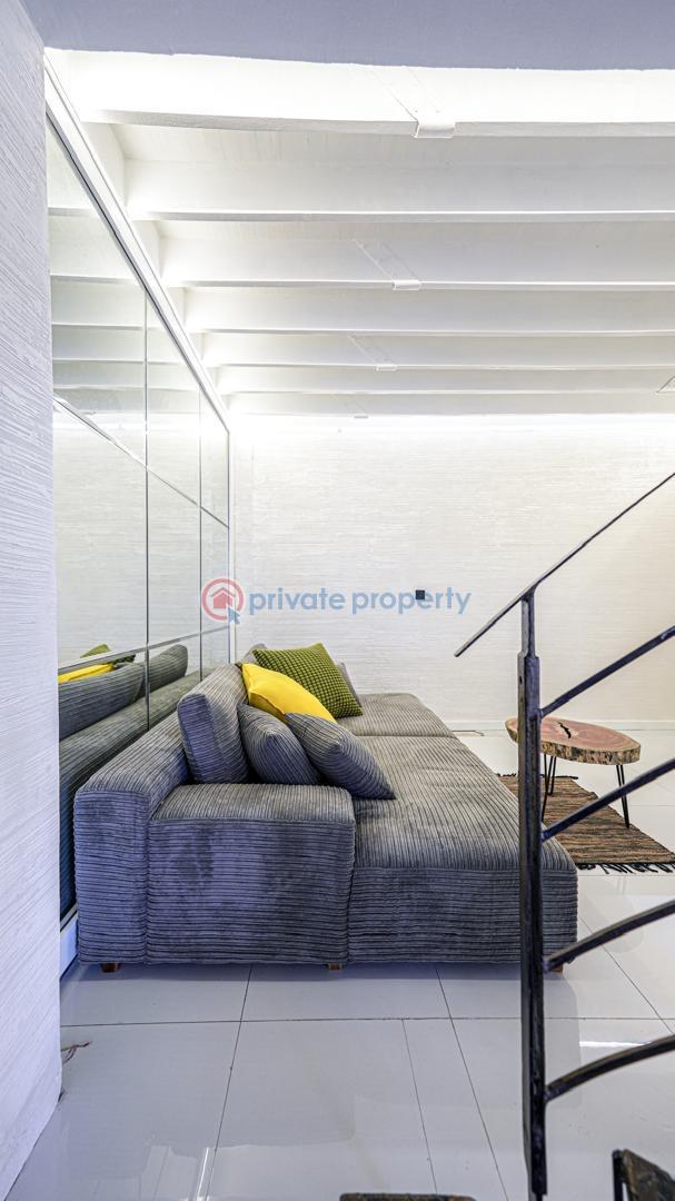 2 bedroom Flat & Apartment For Rent Facing Directly Admiralty Way Lekki Phase 1 Lekki Phase 1 Lagos - 1