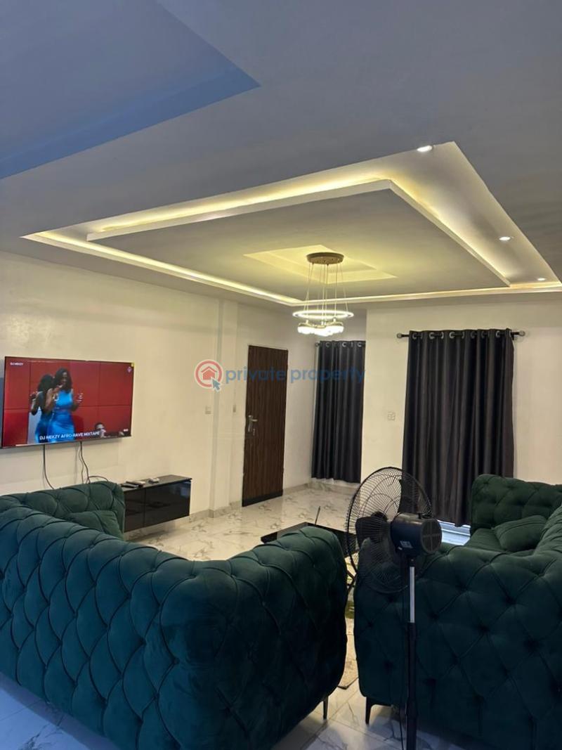 Fully furnished and cozy 2bedroom apartment - 5 2 bedroom Block Of Flats For Rent Osapa London Lekki Lagos - 5