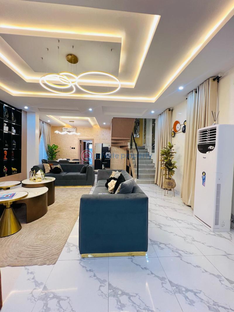 4 bedroom Detached Duplex For Sale Allen Avenue Ikeja Lagos - 3