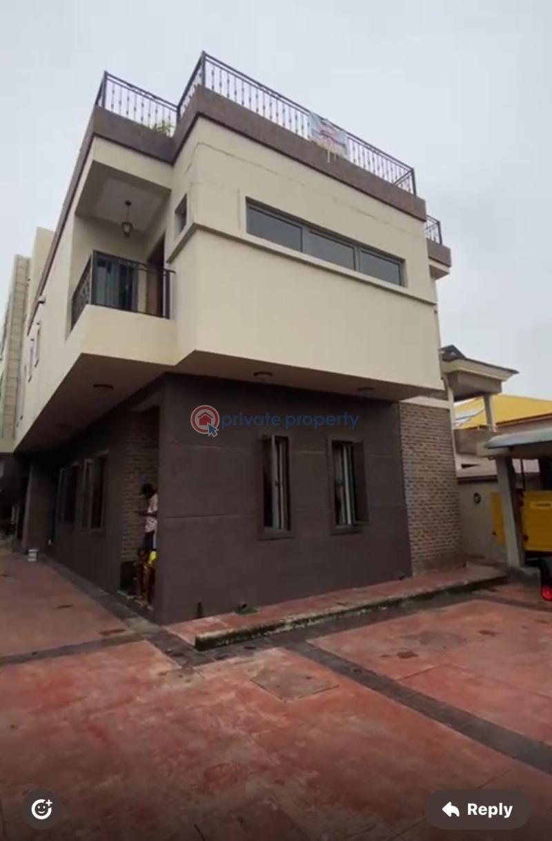 2 bedroom Block Of Flats For Rent Admiralty Way Lekki Lekki Phase 1 Lagos - 0
