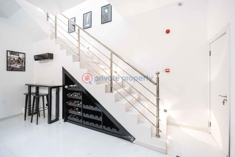 4 bedroom Terrace For Rent Behind Pinnock Beach Osapa Osapa Lekki Lagos - 4
