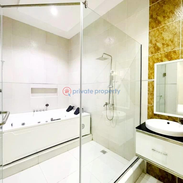 5 bedroom Duplex For Sale Osapa Lekki Lagos - 9