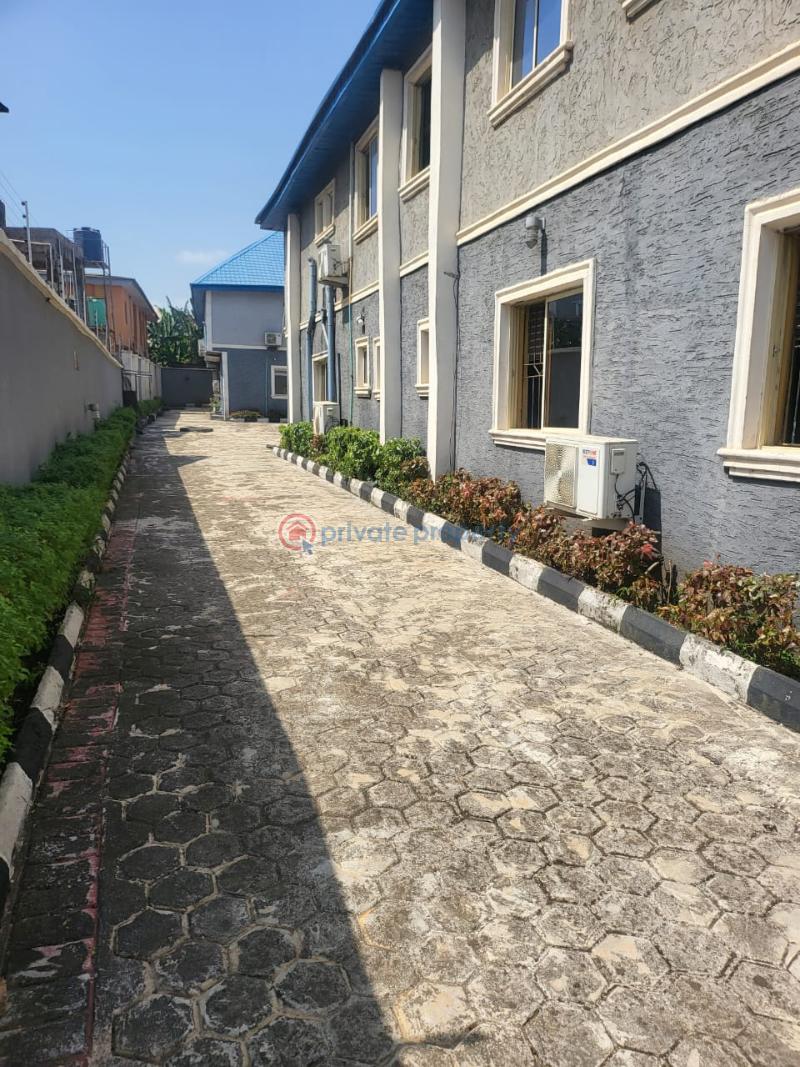 10 bedroom Hotel For Sale Iju-Ishaga Agege Lagos - 2