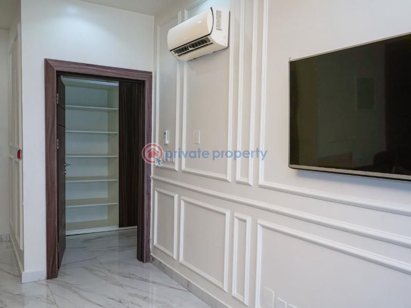 2 bedroom Self Contain For Sale Lekki Phase 1 Lagos - 5