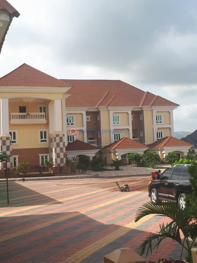 10 bedroom Terraced Duplex For Sale Guzape Abuja Phase 1  - 4
