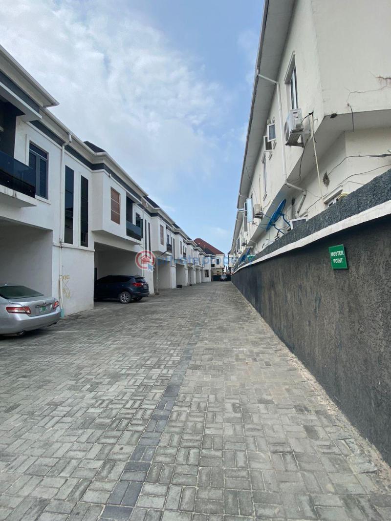 1 bedroom Mini Flat For Rent Orchid Lekki Lagos - 3