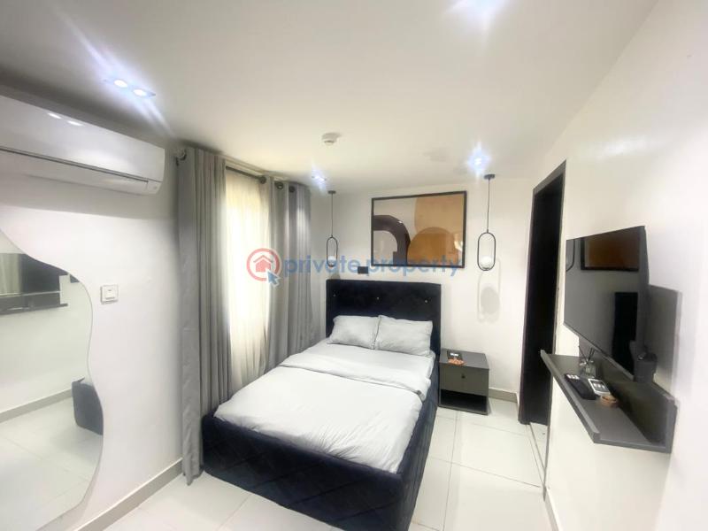Self Contain For Rent Off Glover Road By Pick N Pay Super Market Ikoyi Lagos - 3