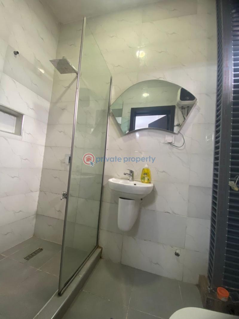 2 bedroom Flat & Apartment For Rent Right Side Elf Bustop Petrocam Station Lagos. Lekki Phase 1 Lagos - 13