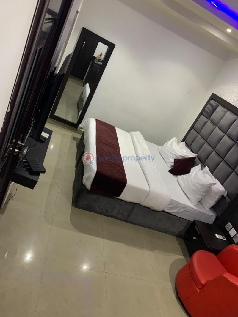 Studio Apartment For Rent Victoria Island Lagos - 3