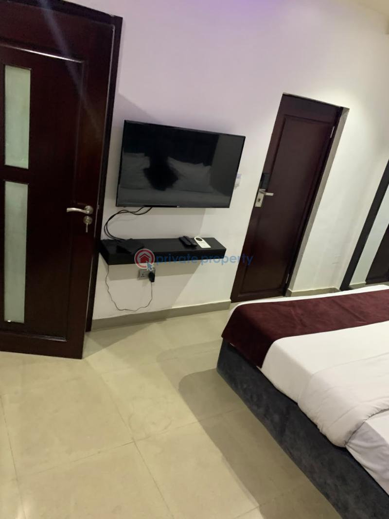 Studio Apartment For Rent Victoria Island Lagos - 2