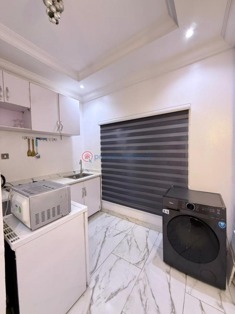 1 bedroom Flat & Apartment For Rent Osapa London Lekki Lagos - 2