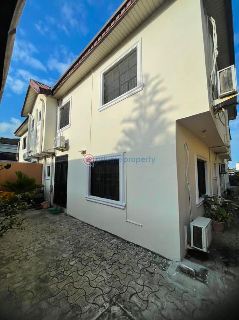 4 bedroom Semi detached Duplex For Sale Lekki Phase 1 Lagos - 12