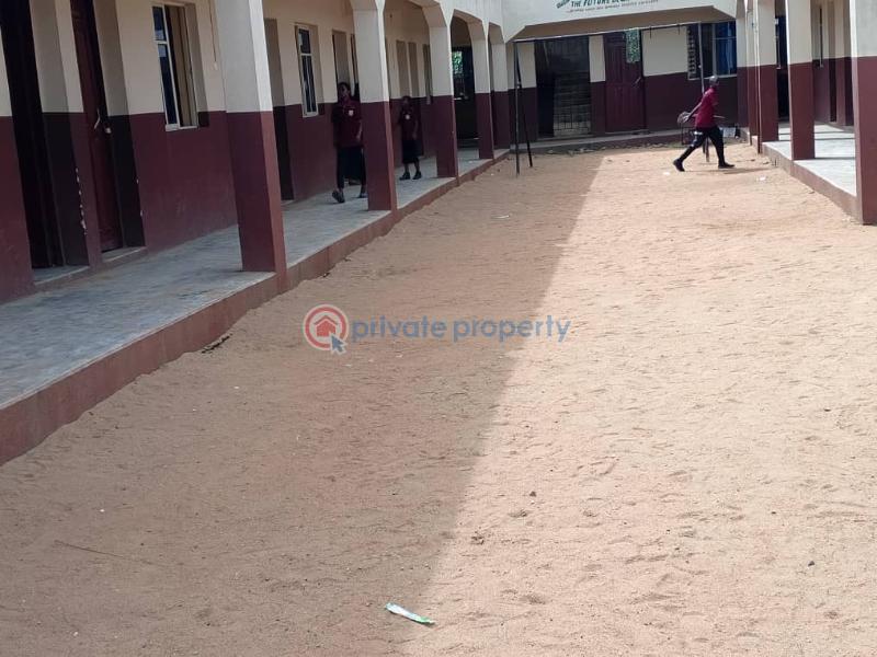 School For Sale Mowe Obafemi Owode Ogun - 1