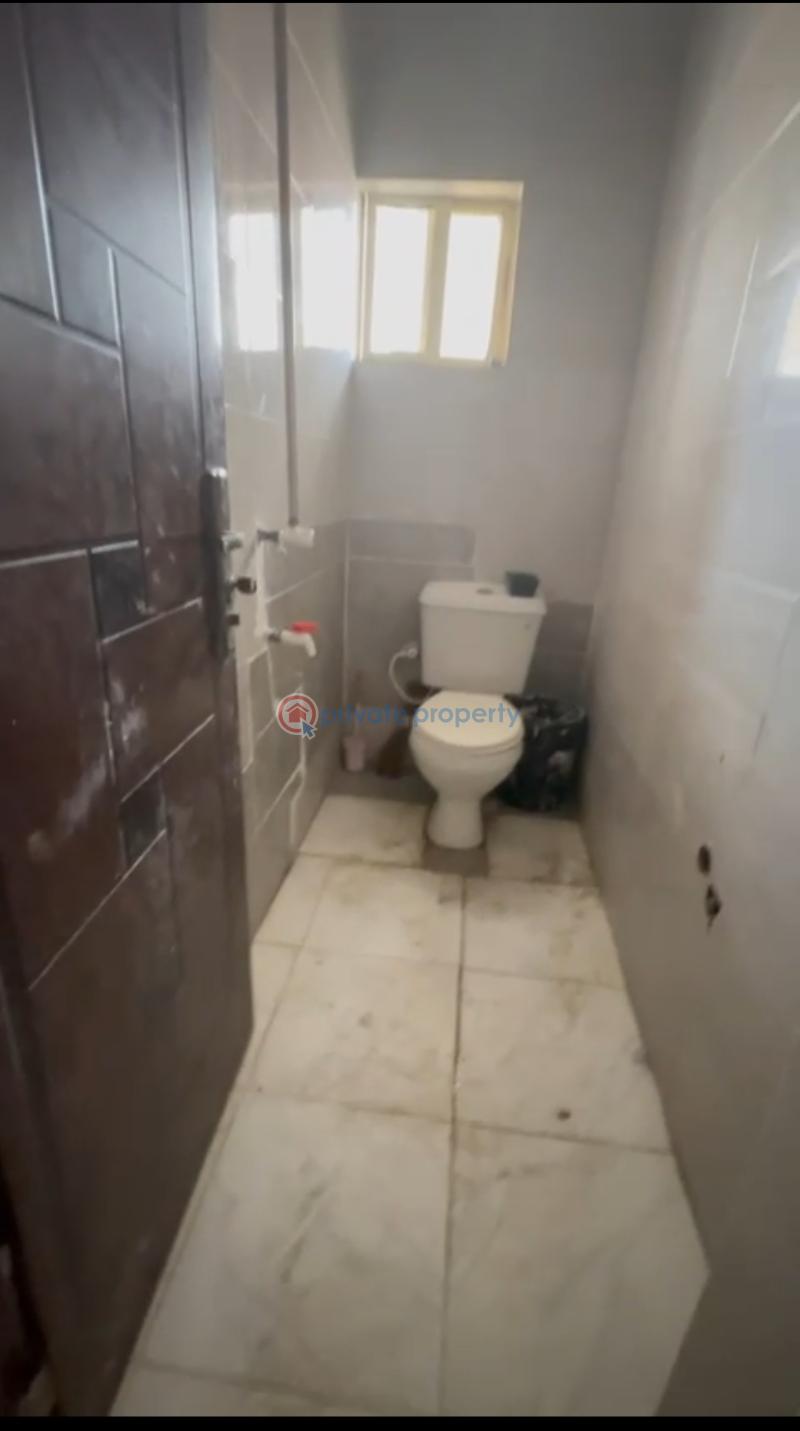 1 bedroom Mini Flat For Rent Osapa London Lekki Lagos - 0