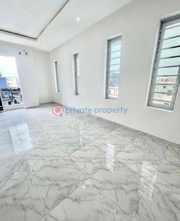 4 bedroom Semi detached Duplex For Sale Osapa London Lekki Lagos - 5