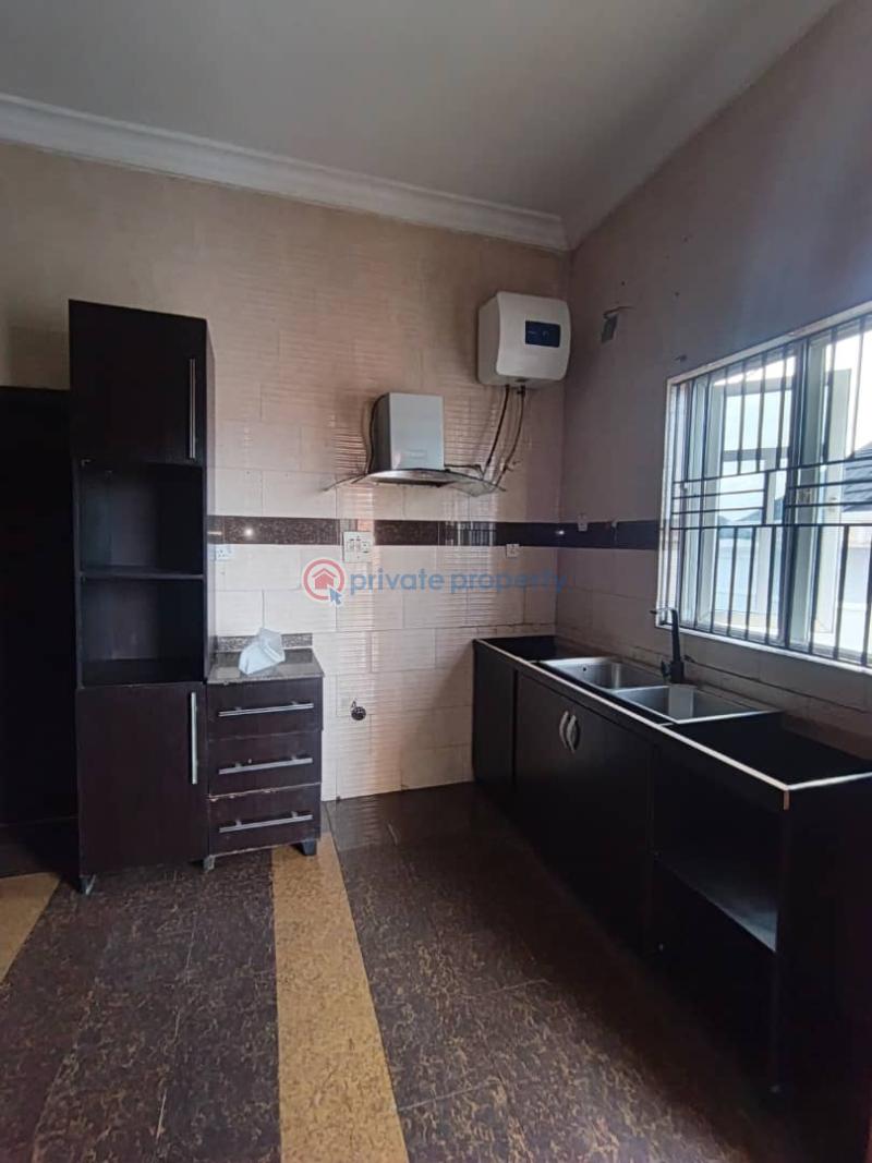3 bedroom Mini Flat For Rent Ajah Lagos - 3