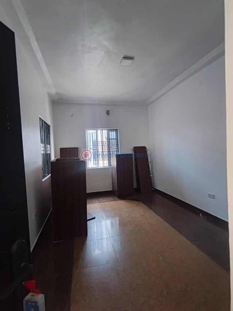 3 bedroom Mini Flat For Rent Ajah Lagos - 5