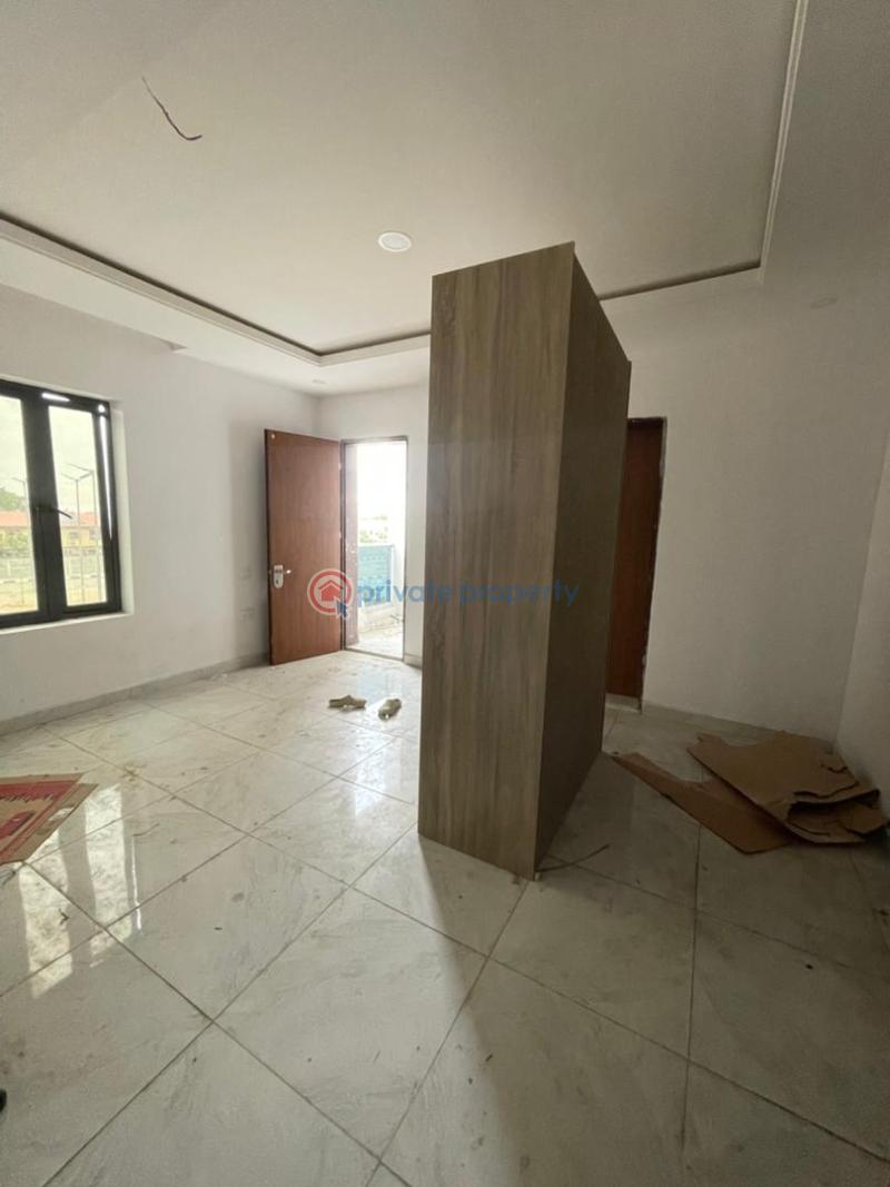 10 bedroom Block Of Flats For Rent Lekki Phase 1 Lagos - 6