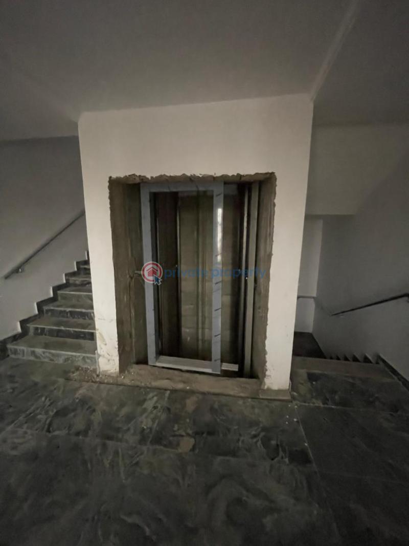 10 bedroom Block Of Flats For Rent Lekki Phase 1 Lagos - 11