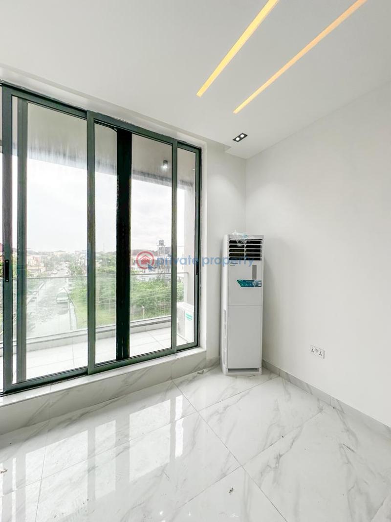Fully serviced 1 & 2 bed apartments fitted air condition with elevator & pools & central gas - 5 2 bedroom Block Of Flats For Sale Secure Estate At Oniru Lagos Oniru Victoria Island Lagos - 5