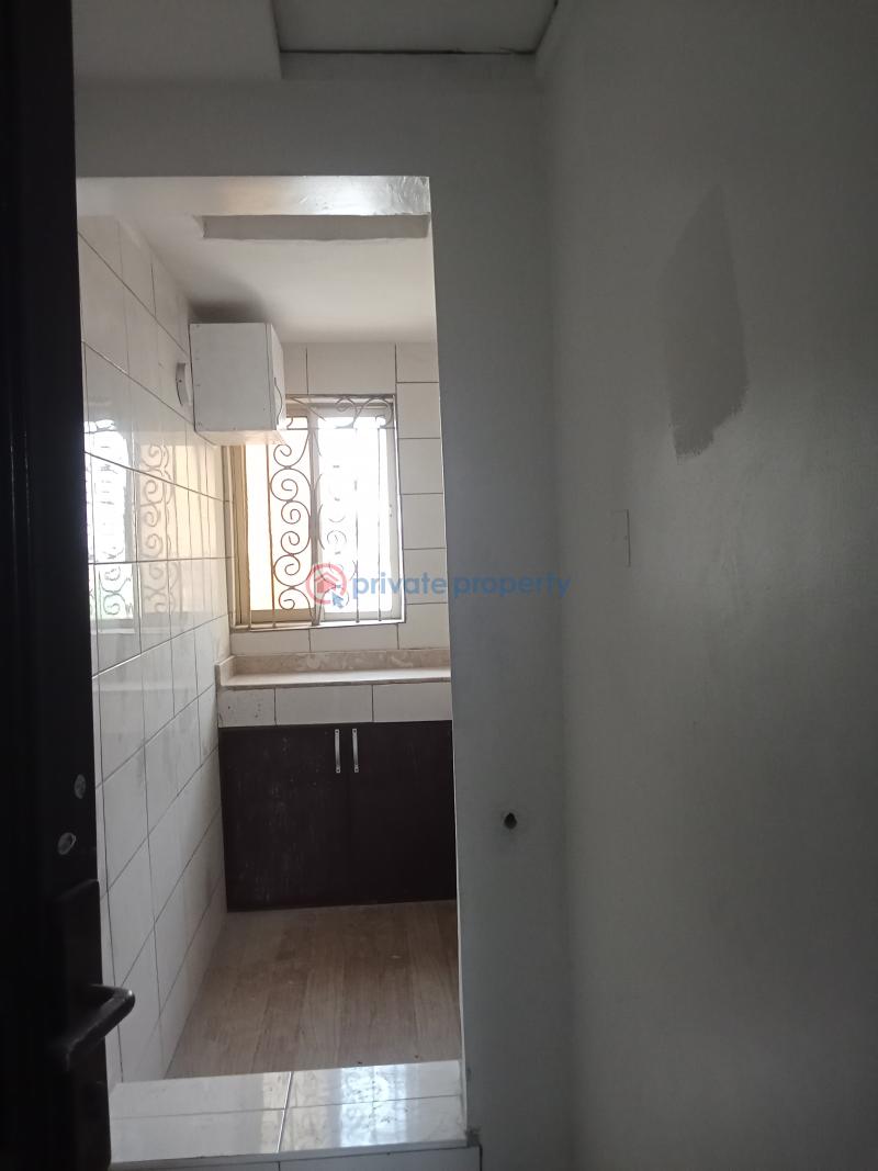 1 bedroom Mini Flat For Rent Oniru Behind Ebeano Supermarket Oniru Victoria Island Lagos - 2