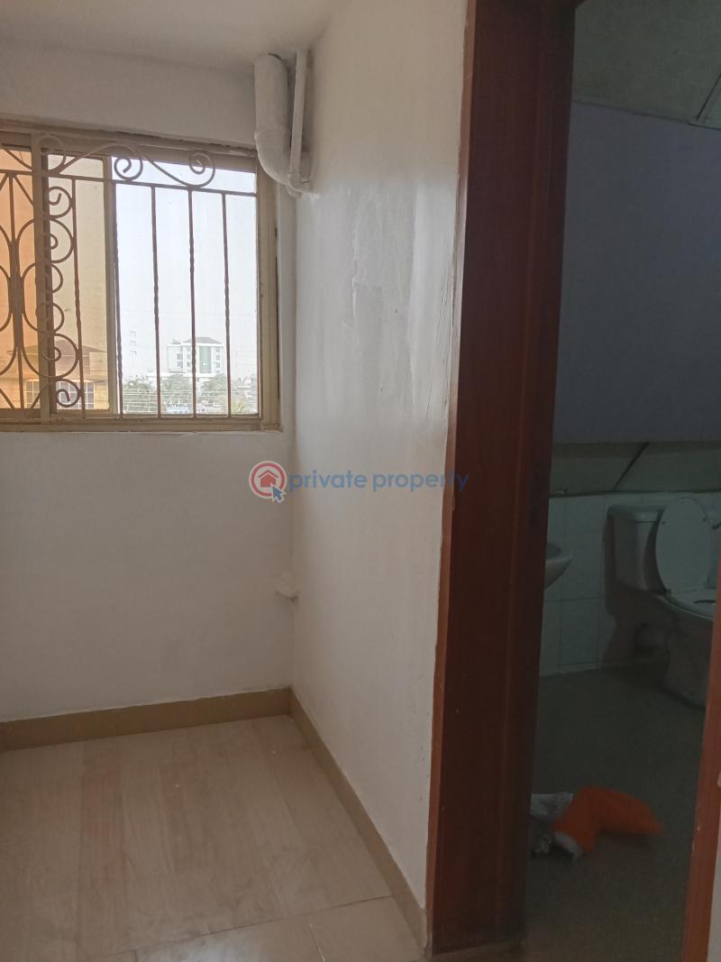 1 bedroom Mini Flat For Rent Oniru Behind Ebeano Supermarket Oniru Victoria Island Lagos - 7